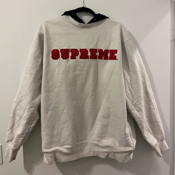 Supreme white Hoodie with front logo - Picture 1 of 6